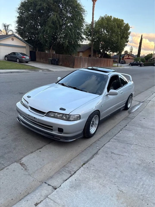 2000 Acura Integra 3rd Gen - Image 2 of 4