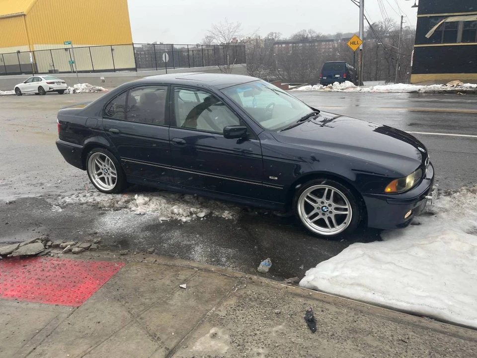 2000 BMW E39 540i - Image 4 of 7