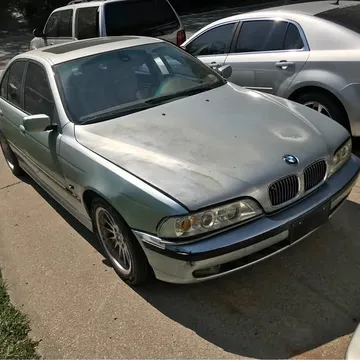 2000 BMW 540i M Sport