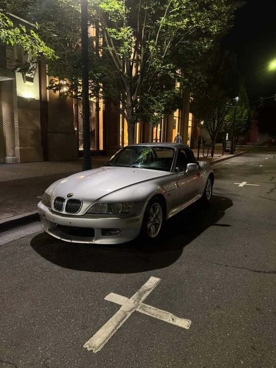 2000 BMW Z3 Roadster - Image 2 of 5