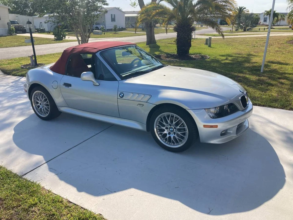 2000 BMW Z3 Roadster - Image 2 of 5