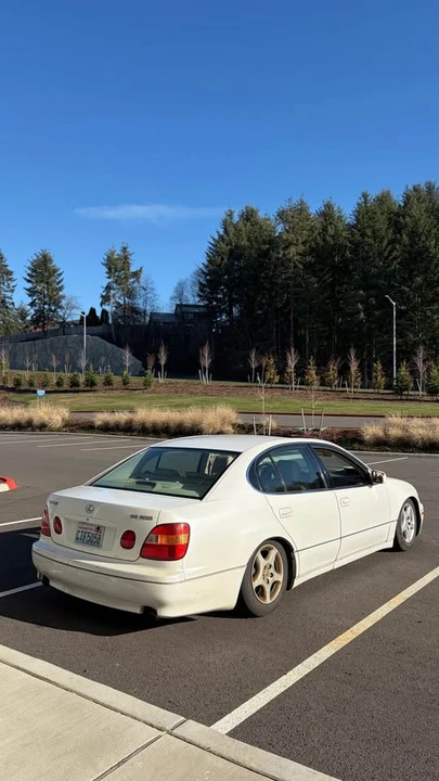 2000 Lexus GS 2nd Gen - Image 3 of 8