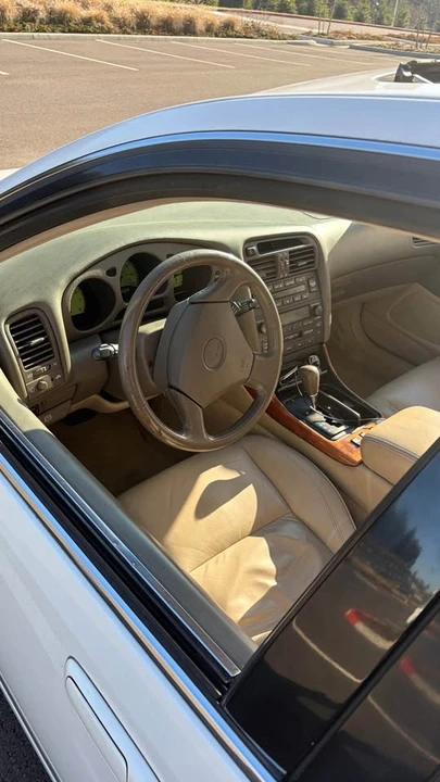 2000 Lexus GS 2nd Gen - Image 5 of 8