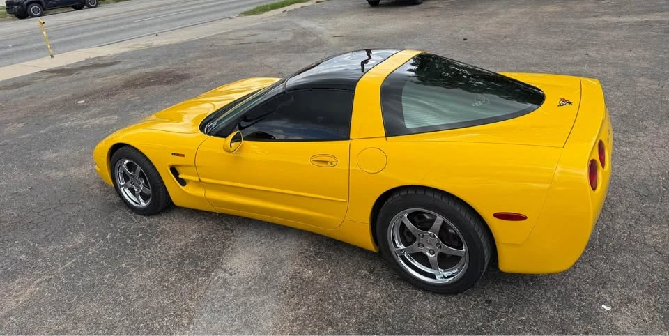 2000 Chevrolet Corvette C5 - Image 8 of 10