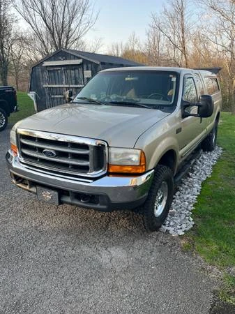 2000 Ford Super Duty 1st Gen - Image 3 of 4