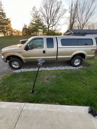 2000 Ford Super Duty 1st Gen - Image 2 of 4