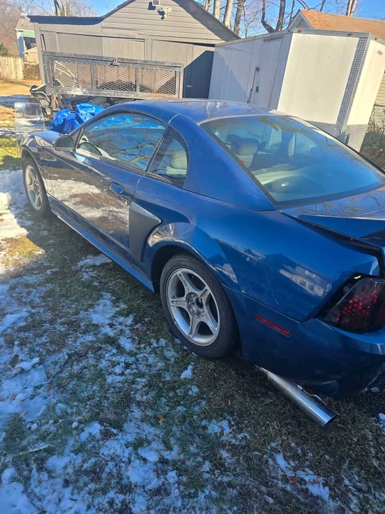 2000 Ford SN95 Mustang - Image 2 of 6