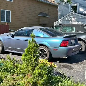 2000 Ford Mustang GT