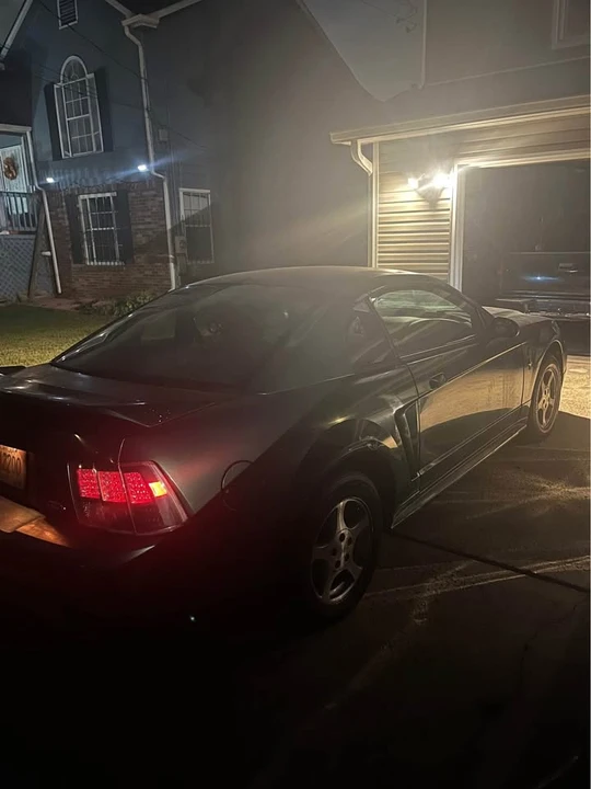 2000 Ford SN95 Mustang - Image 3 of 4