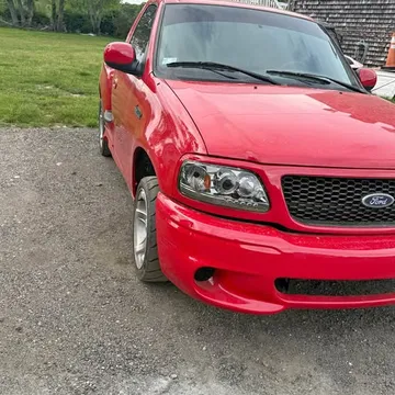 2000 Ford SVT Lightning