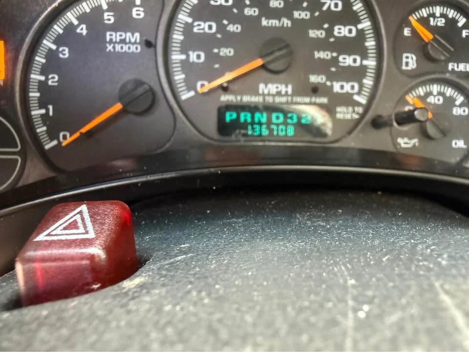2000 GMC Sierra - Image 9 of 10