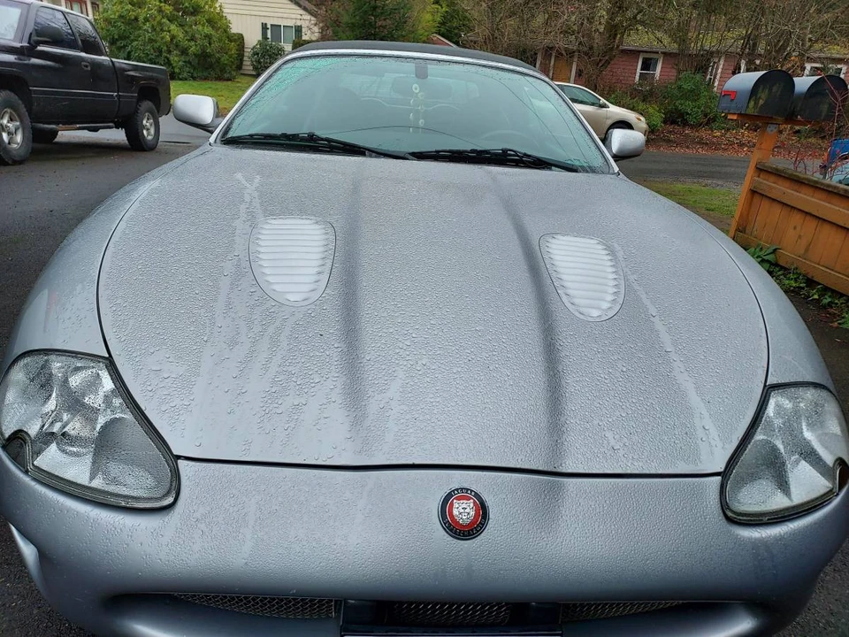 2000 Jaguar XK - Image 2 of 9