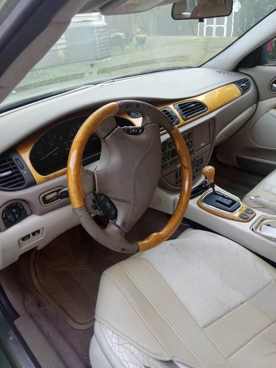 2000 Jaguar S-Type 2nd Gen - Image 2 of 6