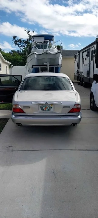 2000 Jaguar X308 XJ - Image 2 of 10