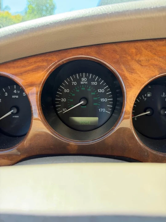 2000 Jaguar X100 XK8 - Image 7 of 8