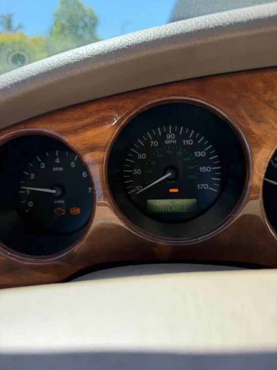 2000 Jaguar X100 XK8 - Image 8 of 8