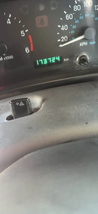 2000 Jeep TJ Wrangler - Image 8 of 9