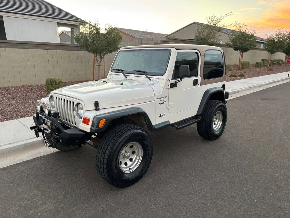 2000 Jeep TJ Wrangler - Image 5 of 11