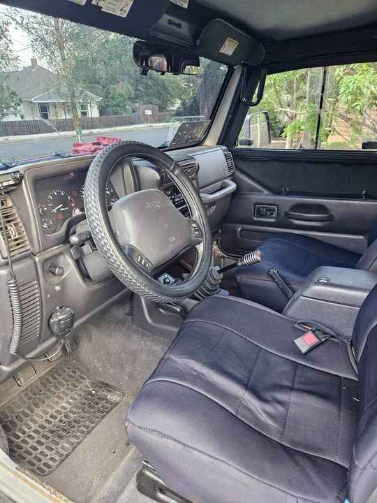 2000 Jeep TJ Wrangler - Image 3 of 5