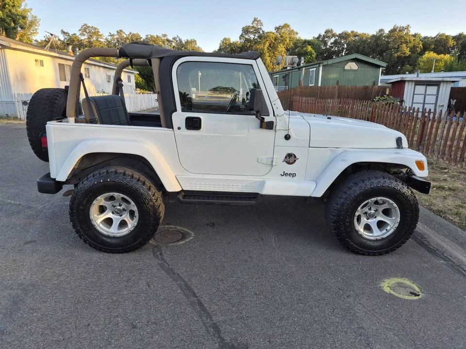 2000 Jeep TJ Wrangler - Image 4 of 8