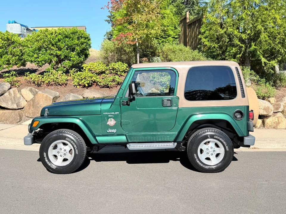 2000 Jeep TJ Wrangler - Image 3 of 10