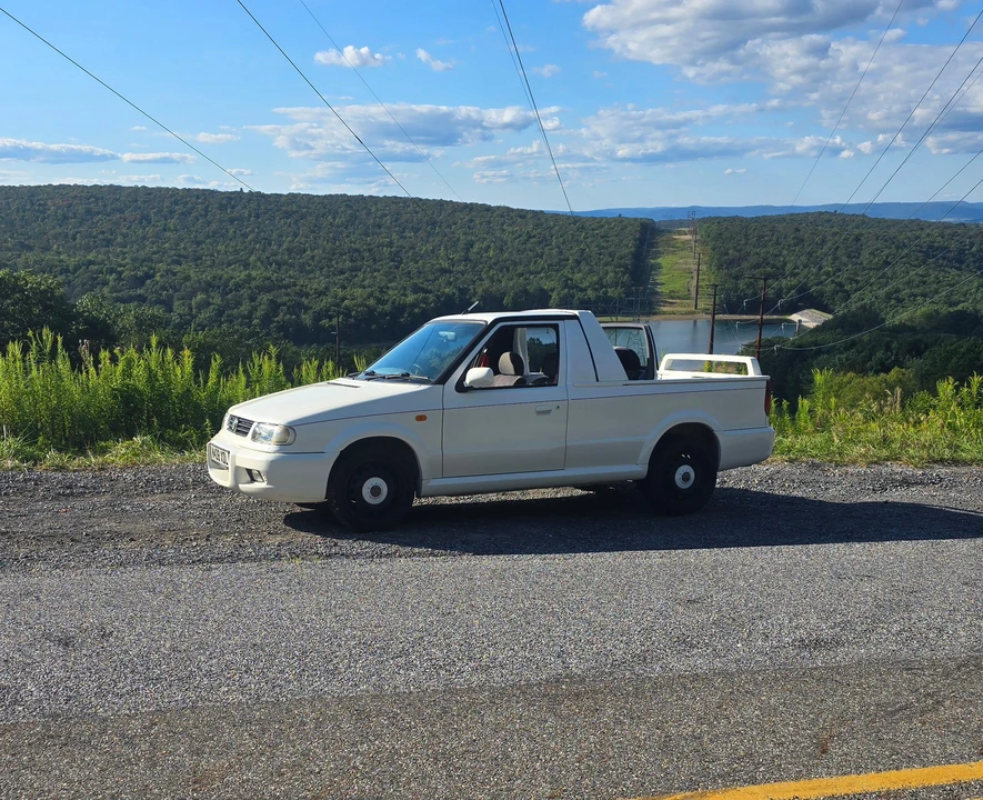 2000 Skoda - Image 10 of 31