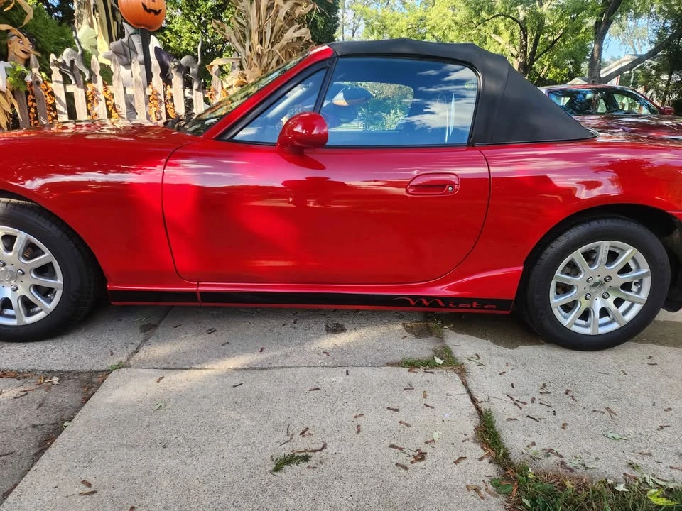 2000 Mazda NB MX-5 Miata - Image 4 of 7