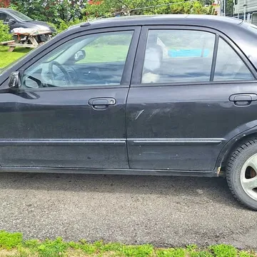 2000 Mazda Protege