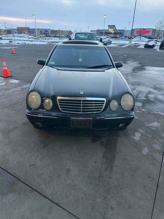 2000 Mercedes-Benz W210 E-Class - Image 2 of 4