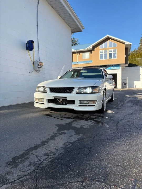 2000 Nissan Laurel 8th Gen - Image 3 of 10