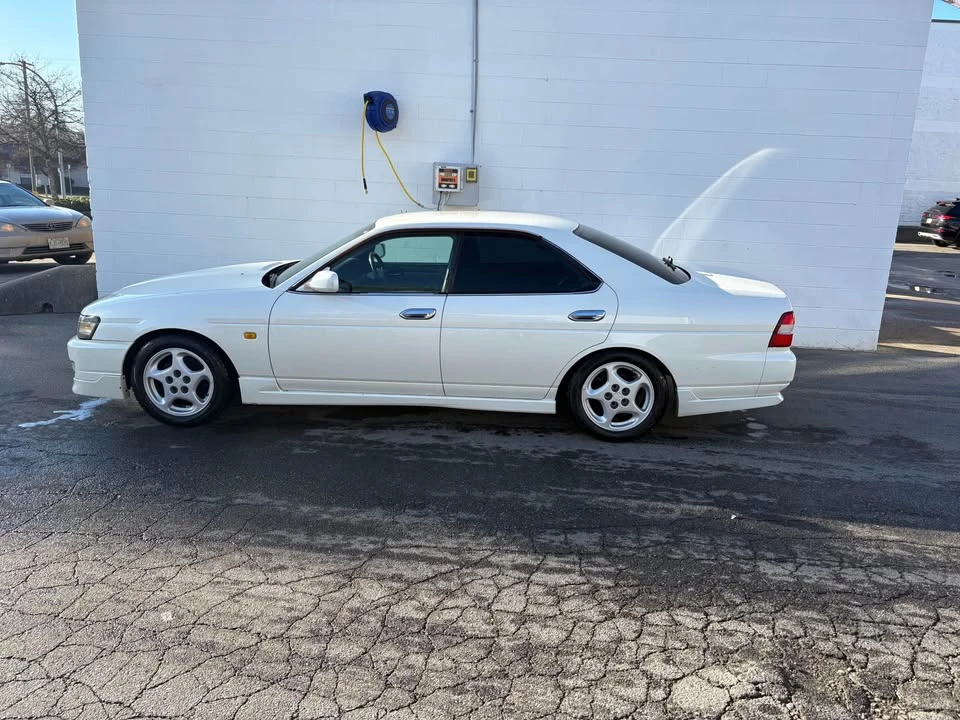 2000 Nissan Laurel 8th Gen - Image 4 of 10