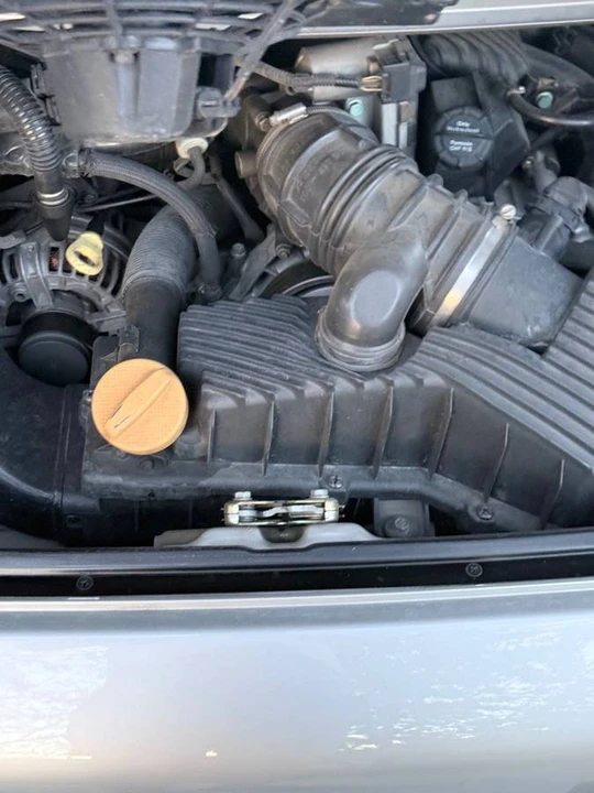 2000 Porsche 996 Carrera - Image 19 of 20