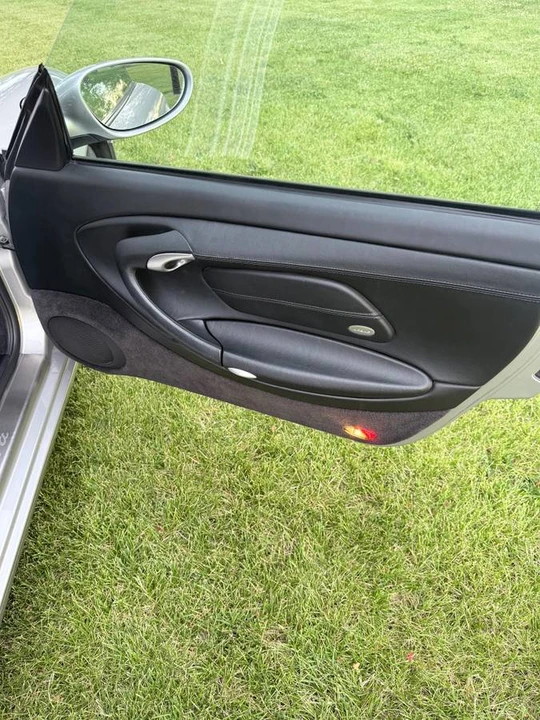 2000 Porsche 996 Carrera - Image 8 of 20