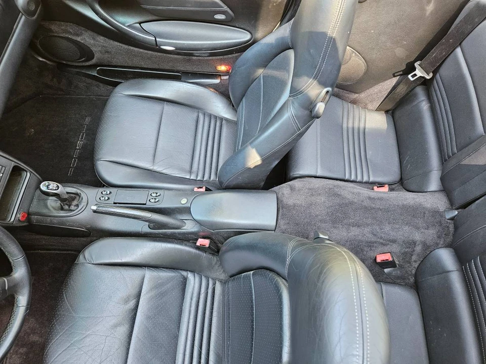 2000 Porsche 996 Carrera - Image 8 of 15