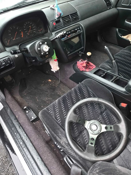 2000 Honda Prelude 5th Gen - Image 6 of 8