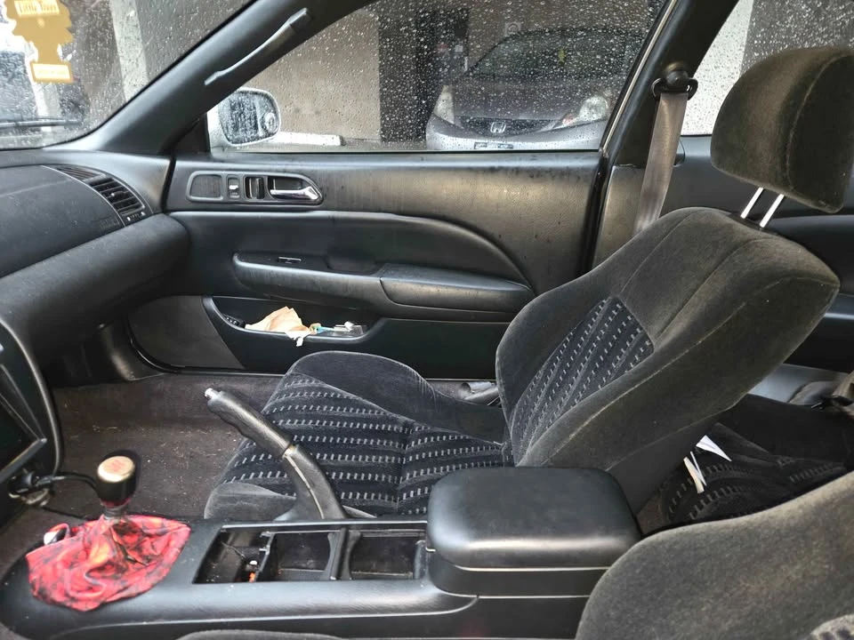 2000 Honda Prelude 5th Gen - Image 7 of 8