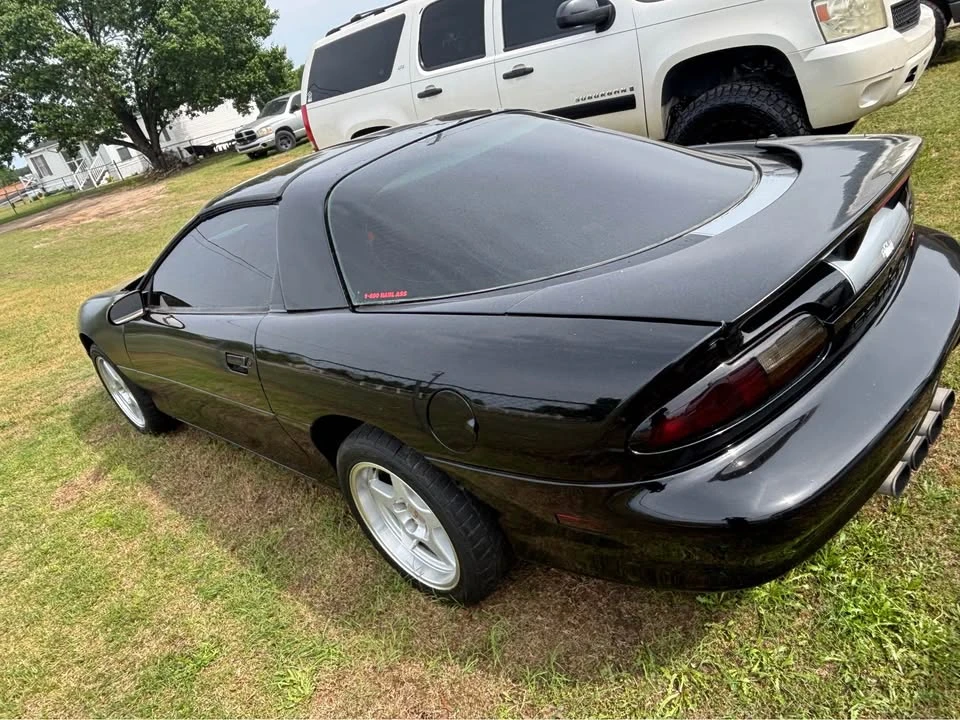 2000 Chevrolet Camaro SS 4th Gen - Image 2 of 9