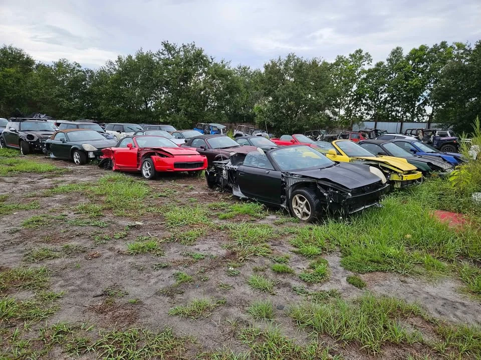 2000 Toyota MR2 Spyder/MR-S - Image 4 of 7