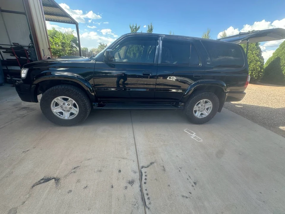 2000 Toyota 4Runner 3rd Gen - Image 3 of 17