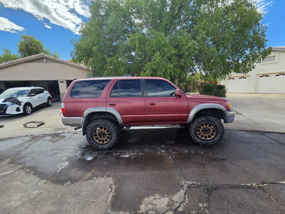 2000 Toyota 4Runner 3rd Gen - Image 2 of 10