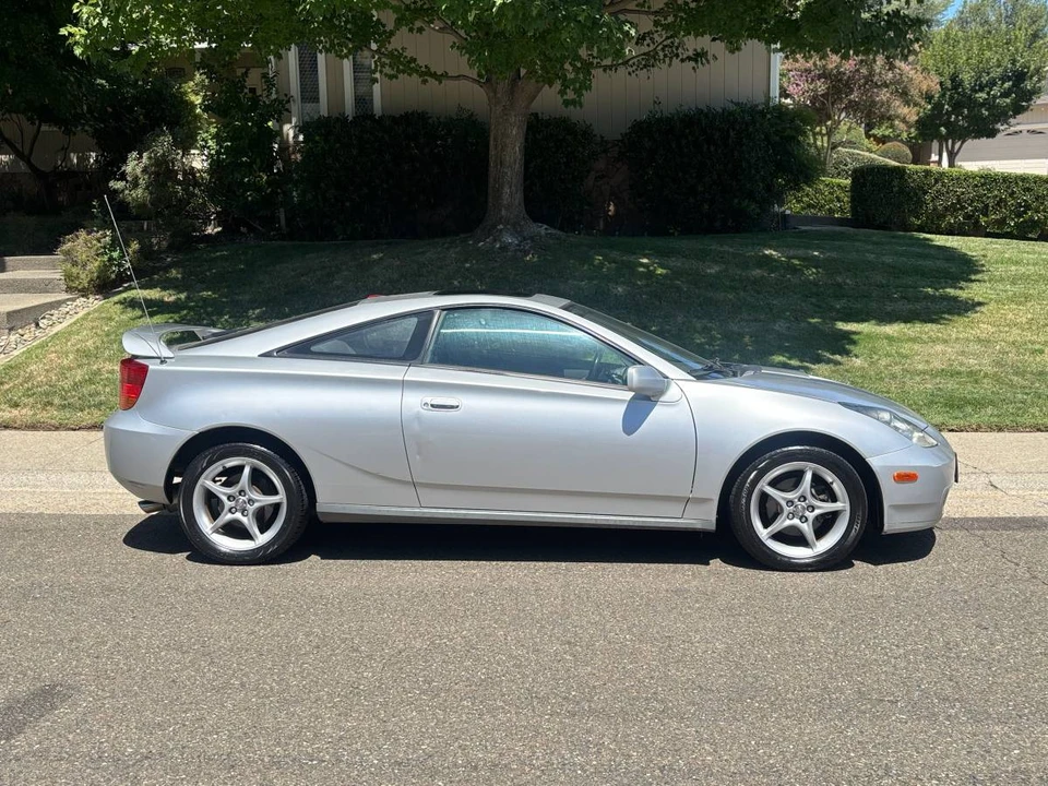 2000 Toyota Celica 7th Gen - Image 2 of 7