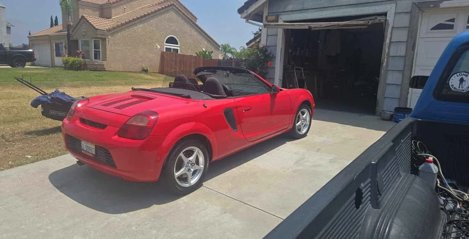 2000 Toyota MR2 Spyder/MR-S - Image 6 of 9
