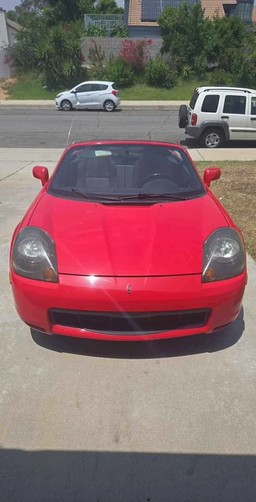 2000 Toyota MR2 Spyder/MR-S - Image 7 of 9