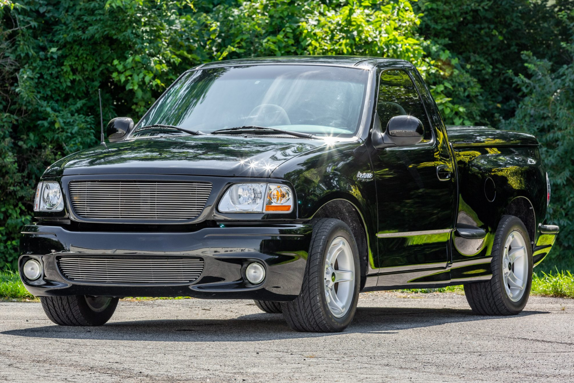 29k-Mile 2000 Ford F-150 SVT Lightning