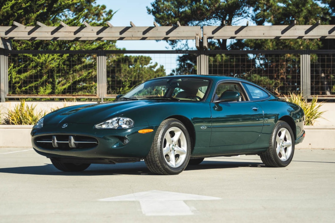 38k-Mile 2000 Jaguar XK8 Coupe