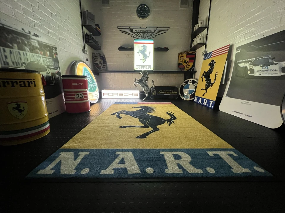 Ferrari - Image 3 of 18