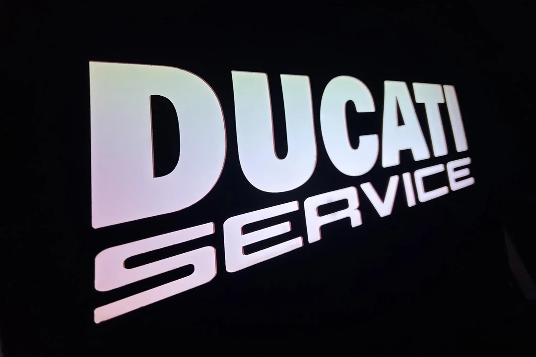 Ducati - Image 16 of 22