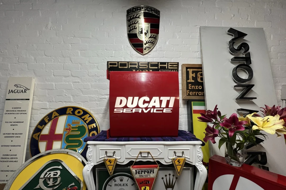 Ducati - Image 4 of 22