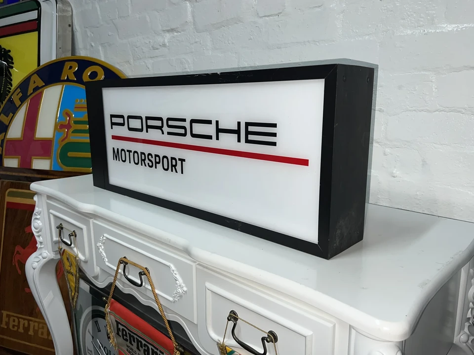 Porsche - Image 13 of 20