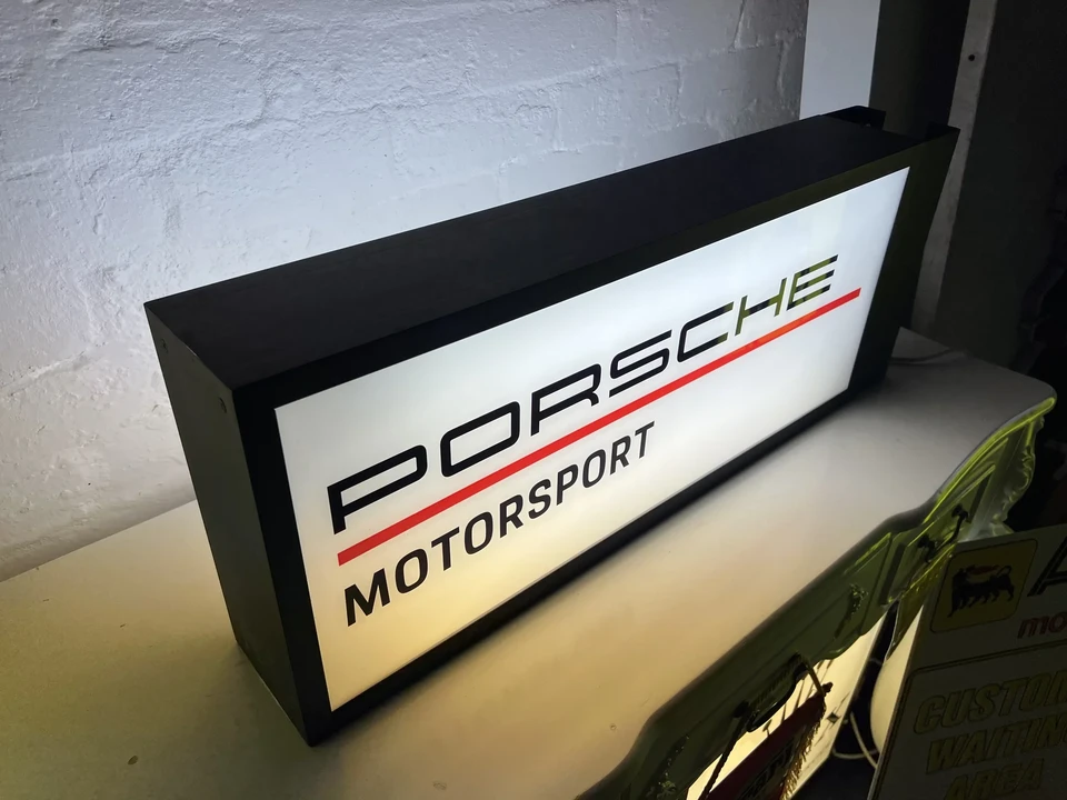 Porsche - Image 10 of 20